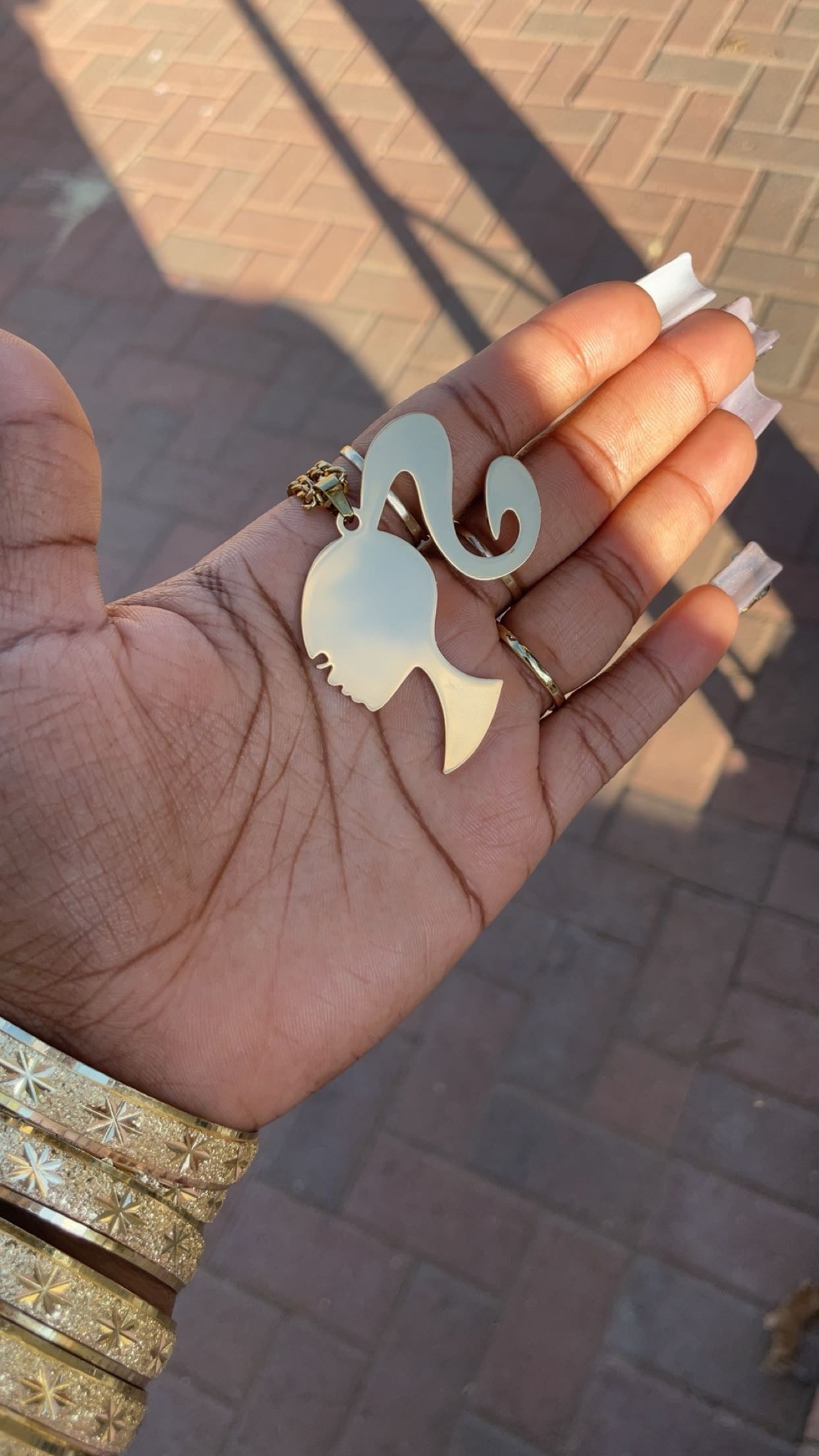 Large Barbie necklace